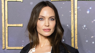 Hihetetlen, de még Angelina Jolie-ról is készülhetnek előnytelen felvételek