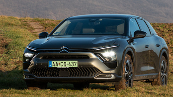 Teszt: Citroën C5 X Plug-in Hybrid 1.6 225