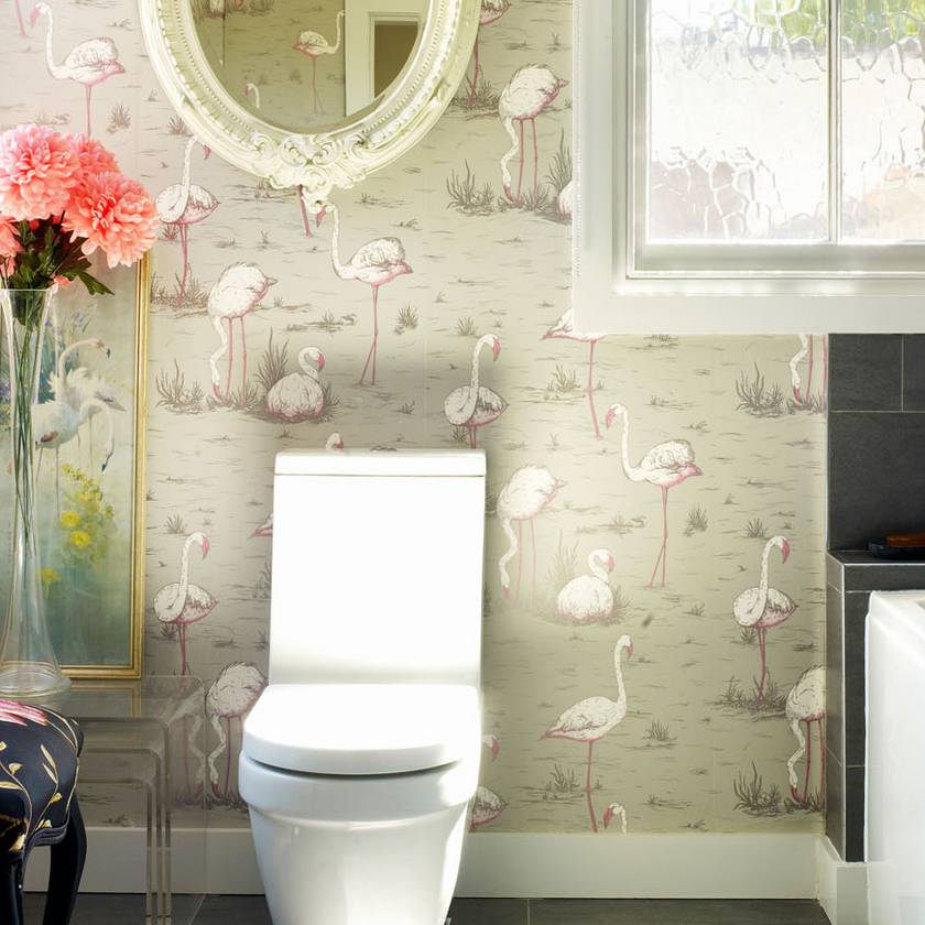 7 gyönyörű fürdőszoba, ami egy egyszerű tapétától csodás: ide is zseniális választás