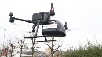 Tesztelik a drónos házhoz szállítást Budapesten