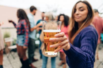 Meglepő dolog derült ki a rendszeres alkoholfogyasztókról: magyar fiatalokat vizsgáltak a kutatók