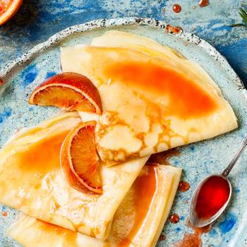 Fűszeres palacsinta narancsöntettel: a téli hónapok kötelező desszertje