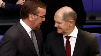 Az új védelmi miniszter lehet a német kancellár Achilles-sarka