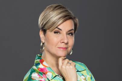 „Minden lében kanál nő, aki mindenbe beleszól”: Ábel Anita a TV2 új sorozatában izgalmas szerepet játszik