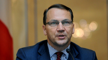 Volt lengyel védelmi miniszter: A kormány is fontolóra vehette, hogy részt vesz Ukrajna felosztásában