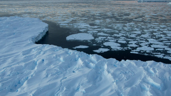 Óriási jégtábla szakadt le az Antarktiszról