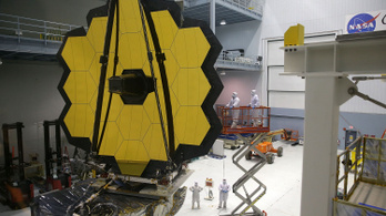 A világűr eddigi leghidegebb jegét találta meg a James Webb űrteleszkóp