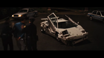 Leonardo Di Caprio egy valódi Lamborghini Countach-t tört össze A Wall Street farkasában