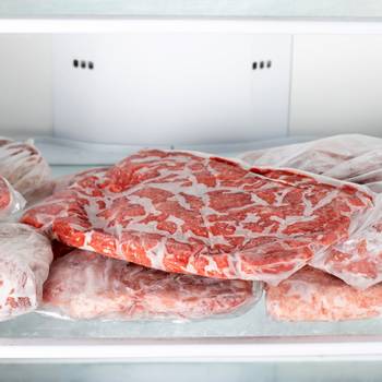 Meddig tárolható a hús a fagyasztóban? Azt is elmondjuk, hogy tedd el