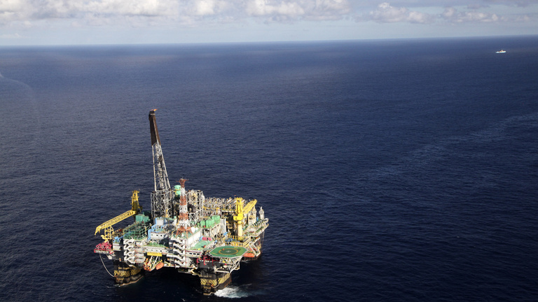 Szegény országokat tehet dúsgazdaggá a tengeri olajkitermelés