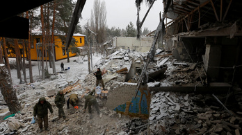 Megindultak a tankgyilkos páncélosok Ukrajnába