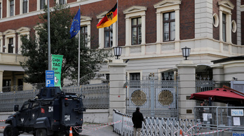 Biztonsági riasztások miatt rendelte be nagyköveteit Törökország kilenc európai országból