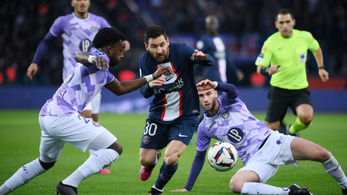 Messi nem lankad, bravúrgóllal végezte ki a Toulouse-t