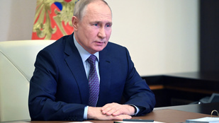 Baj lehet Vlagyimir Putyin egészségével, orvost hívtak az orosz elnökhöz