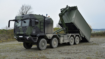 Új taktikai teherautókat venne az amerikai hadsereg