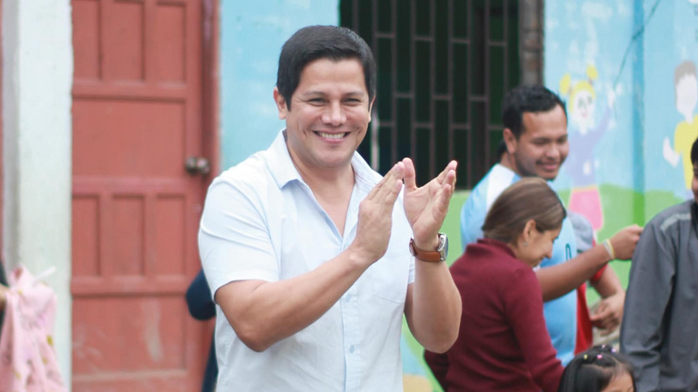 Egy meggyilkolt politikust választottak polgármesterré Ecuadorban