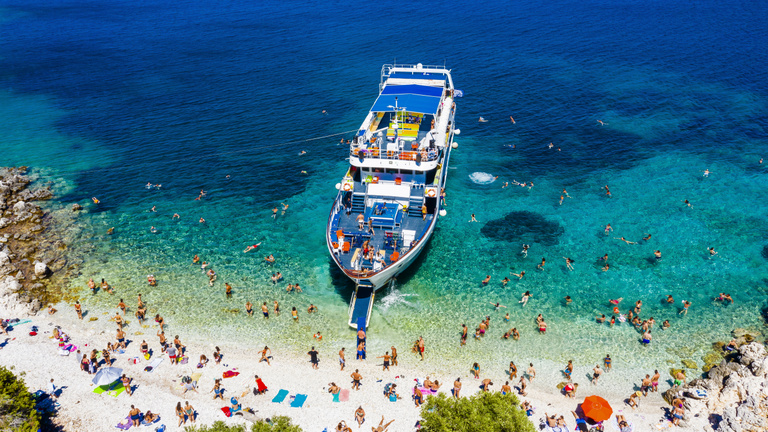 Pörögnek az előfoglalások a hazai utazási irodákban