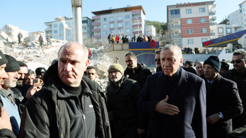 Egyszer már bukott török kormány a földrengések miatt, ez lesz Erdogan sorsa is?