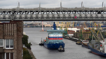 Oroszország nukleáris fegyvert szállító hajót indított a norvég hírszerzés szerint