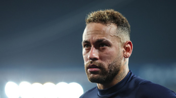 Neymar a BL-kudarc után belevetette magát a párizsi éjszakába
