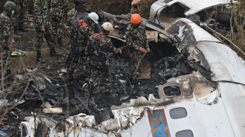 Nepáli repülőgép-szerencsétlenség: kiolvasták a fekete dobozt