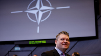 Márciusban a magyar parlamenten lesz a NATO szeme
