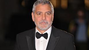 Így néz ki most George Clooney 45 éves felesége és egyéb lesifotók
