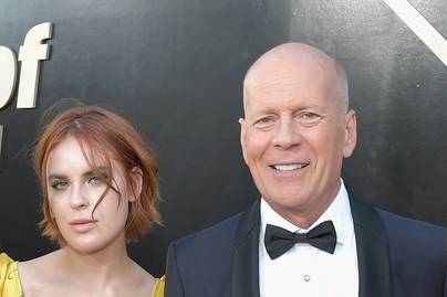 Bruce Willis 29 éves lánya falatnyi bikinis videón: Tallulah szexi táncot lejtett