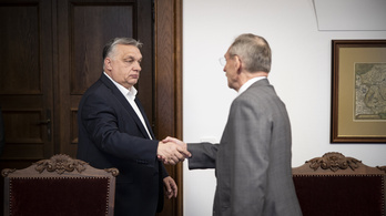 Orbán Viktor estig egyeztetett Pintér Sándor belügyminiszterrel