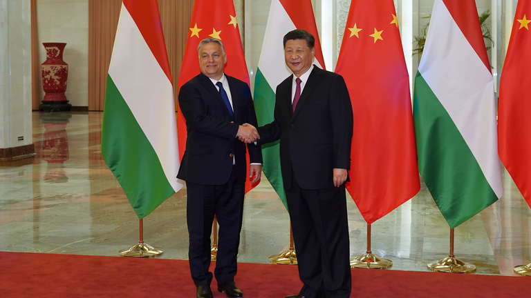 Orbán Viktor Kínába készül