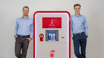 Két magyar fiatalnak köszönhető a világ első dezodor-utántöltő automatája