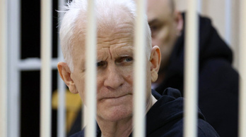 Tízéves börtönbüntetést kapott a Nobel-békedíjas belorusz aktivista