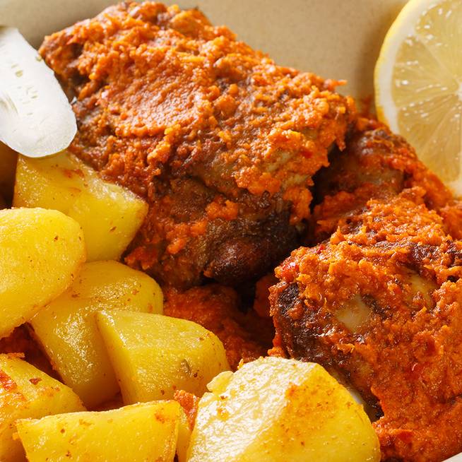 Csípős csirkecombok portugál recept szerint: hihetetlenül omlós lesz a hús