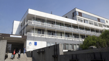 Törvénytelen vezetői intézkedéssel gyanúsítja a MOK a borsodi központi kórház főigazgatóját