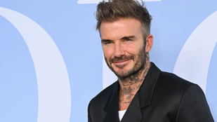 Az elegáns férfiastól a csillogó luxusdarabokig: ezek a Beckham-klán legdrágább óraékszerei