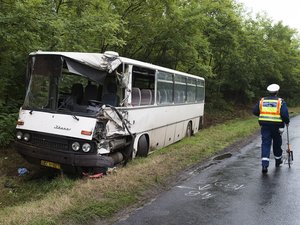 Buszbaleset Nyírbátornál, több utas megsérült
