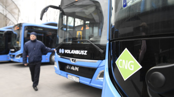 Negyven új autóbusz áll forgalomba Jász-Nagykun-Szolnok vármegyében