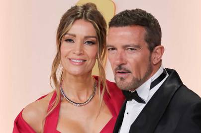 Antonio Banderas 22 évvel fiatalabb párja mellvillantós szettben ment az Oscar-gálára: Nicole vonzotta a tekinteteket