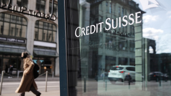 Kitört a pánik, az összeomlás szélére került Európa egyik legnagyobb bankja