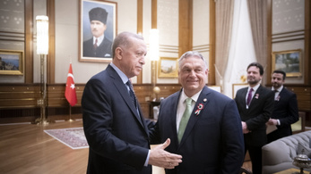 Orbán Viktor fontos dolgot kért a török elnöktől