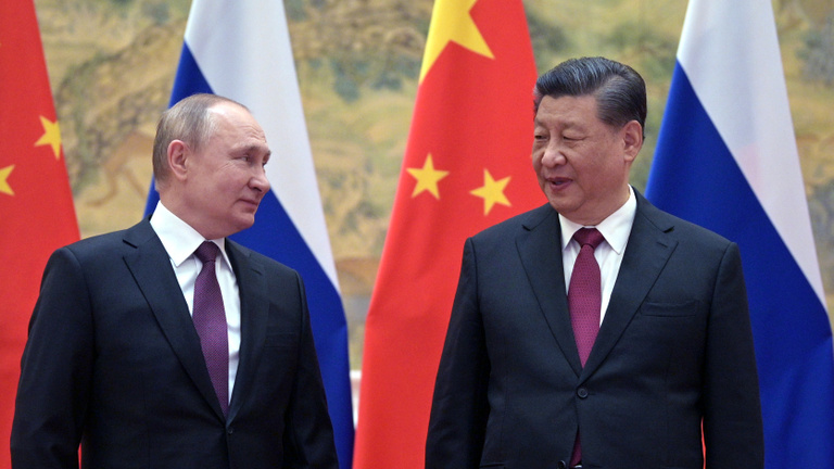 Kína és Oroszország feladja a leckét az Egyesült Államoknak