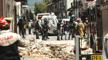 Hatalmas erejű földrengés volt Ecuadorban, több halálos áldozat is van