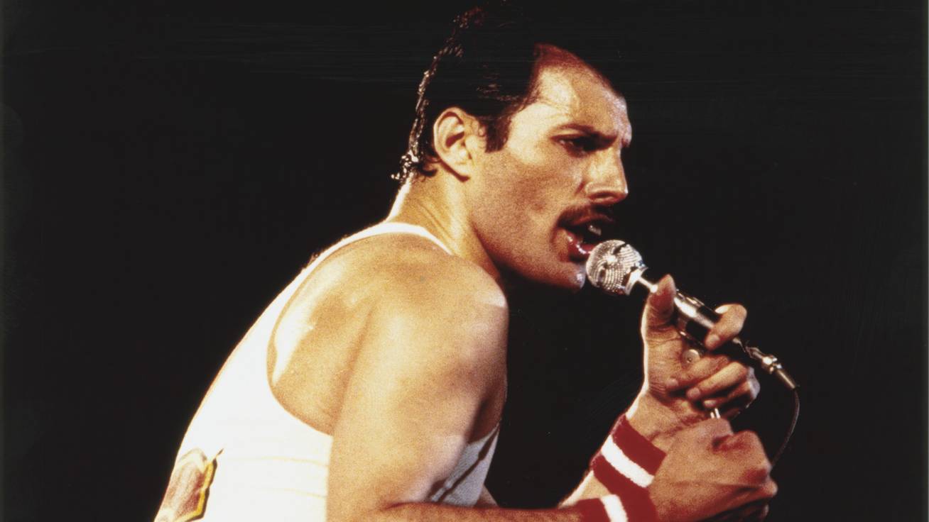 Így nézne ki Freddie Mercury és más hírességek, ha még ma is élnének: lenyűgöző képek készültek róluk
