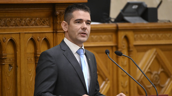 Novák Előd elveszítheti parlamenti mandátumát