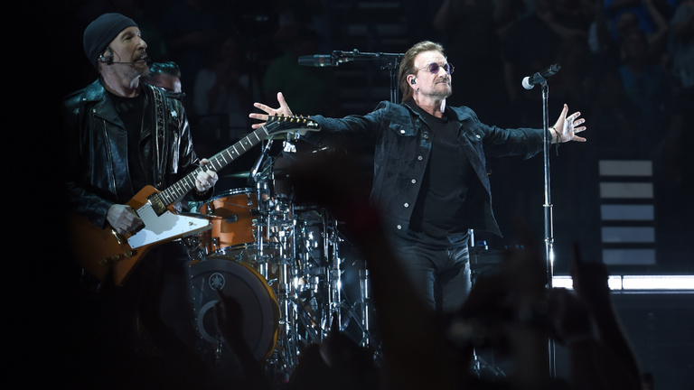 Önmagát akarta feltámasztani a U2