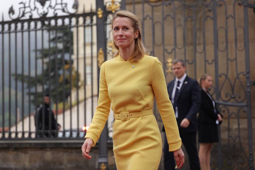 A 45 éves miniszterelnöknő megjelenése mindig kifogástalan: az észt Kaja Kallas legcsinosabb szettjei