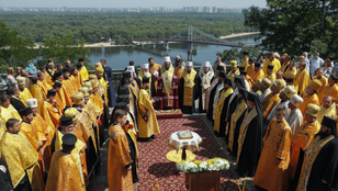 Megátkozta Zelenszkijt az ortodox pátriárka