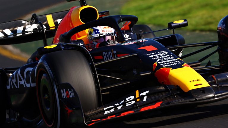 Teljes káosz Melbourne-ben, Verstappen nyerte a kaotikus Ausztrál Nagydíjat
