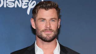Chris Hemsworth jegelné karrierjét, mert fennáll nála az Alzheimer-kór veszélye