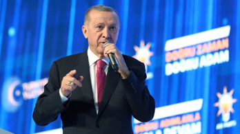 Elkezdett kampányolni a török elnök pártja